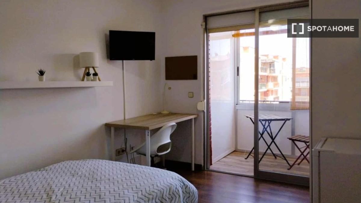 Propiedades en venta y alquiler en España photo 5