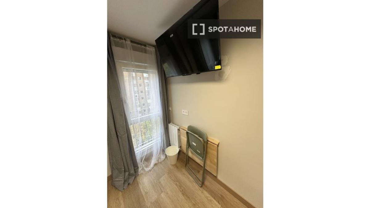 Properties for sale and rent in Spain photo 3