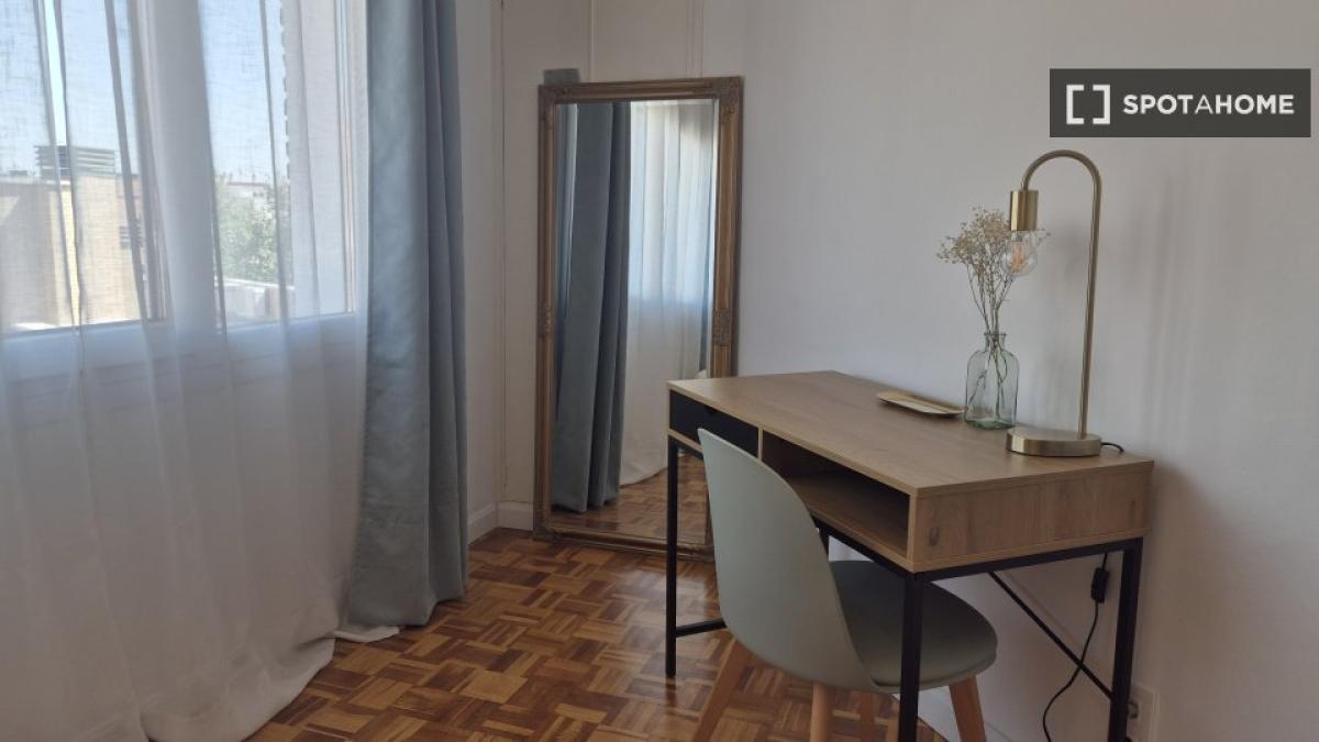 Properties for sale and rent in Spain photo 4