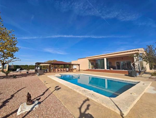 Chalet independiente en venta en Sax, Sax
 photo 3