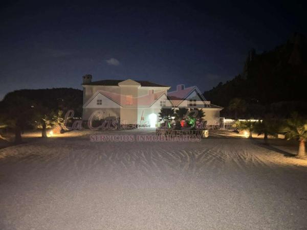 Chalet independiente en venta en Sax, Sax
 photo 3