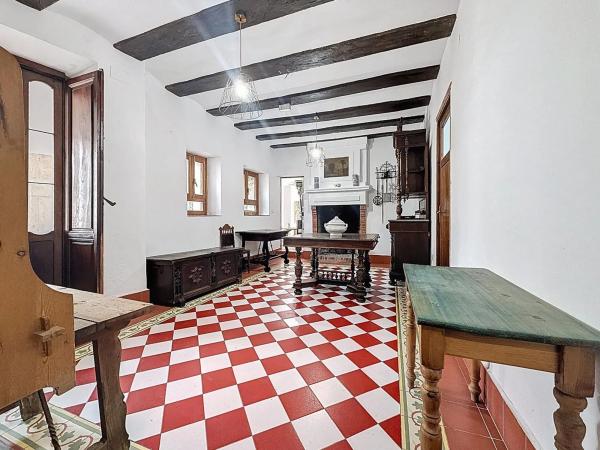 Chalet wolnostojący na sprzedaż w  Calle Santa María, Biar photo 4