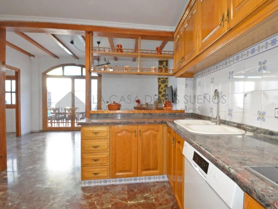 Sale of independent chalet in Sax, Sax
photo 4