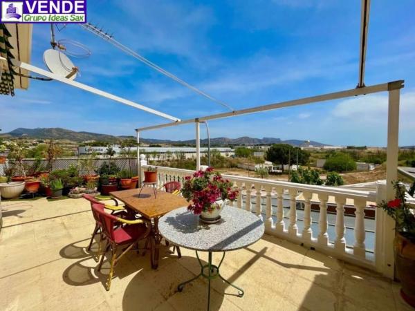 Chalet independiente en venta en Calle Cuba, Sax
 photo 4