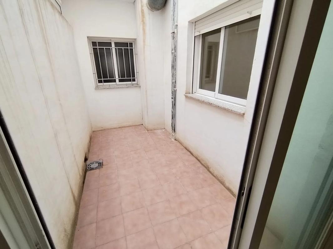 Продажа квартиры на Calle Doctor Gregorio Marañón, Албате́ра
 photo 2