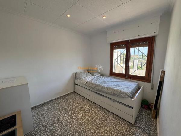 Chalet wolnostojący na sprzedaż w Albatera, Albatera thumbnail 2