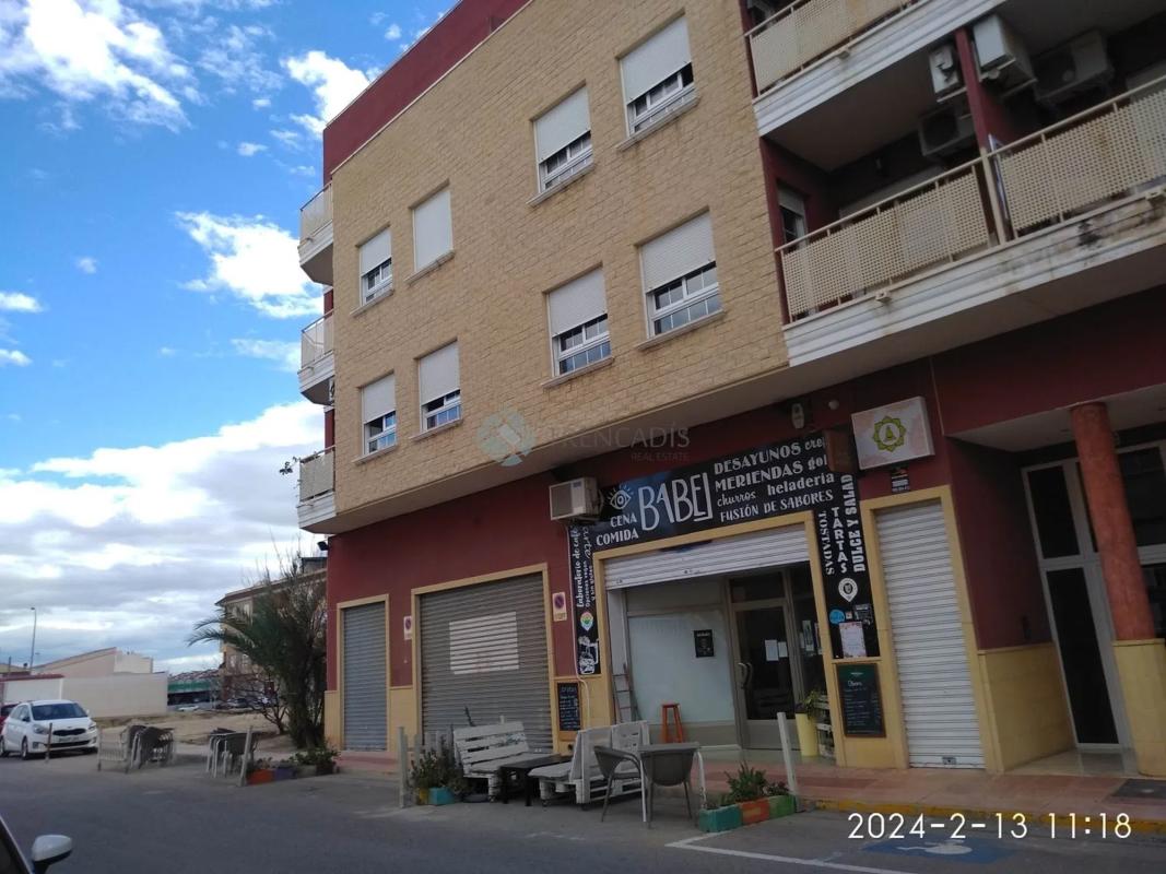 Продажа квартиры на Calle Maestro Basilio Pardo Segura, Албате́ра
 photo 5