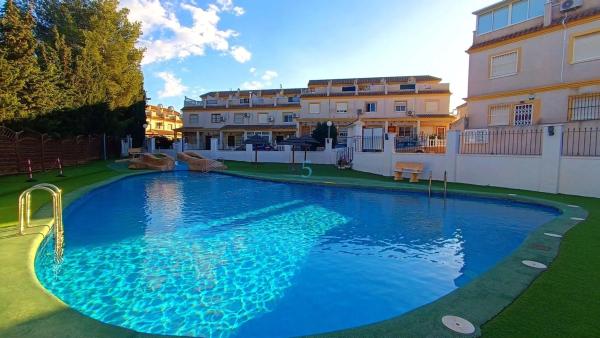 Chalet pareado photo 2