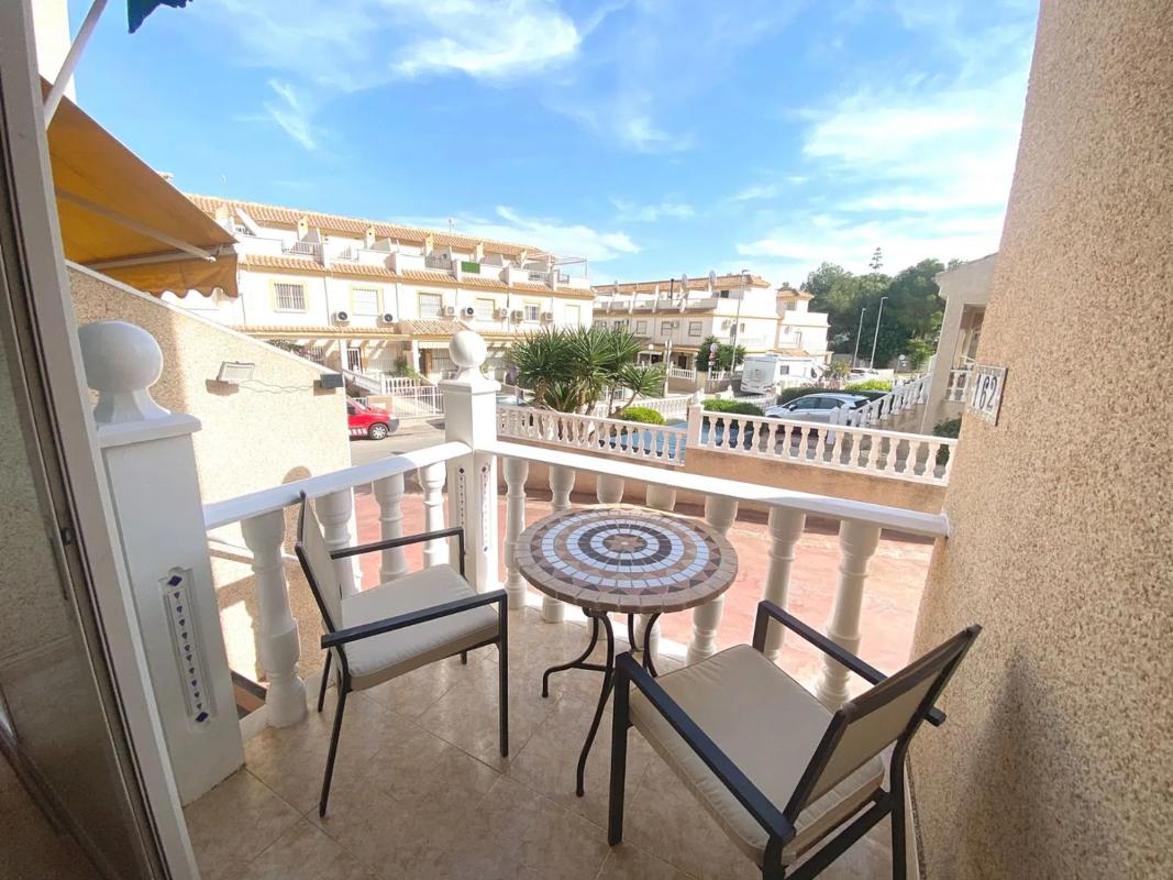 Sale of apartment in Calle Manuel de Falla, Algorfa
 photo 4