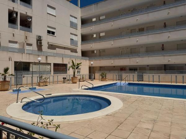Apartment for sale in Calle Larramendi, Almoradí thumbnail 1