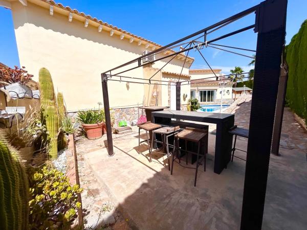 Independent chalet for sale in Avenida del Mar, 65, Almoradí
 photo 2