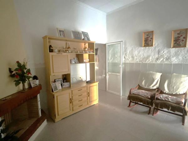 Четырехквартирный дом на продажу на  Baix Segura, Alicante , Бенехусар photo 4