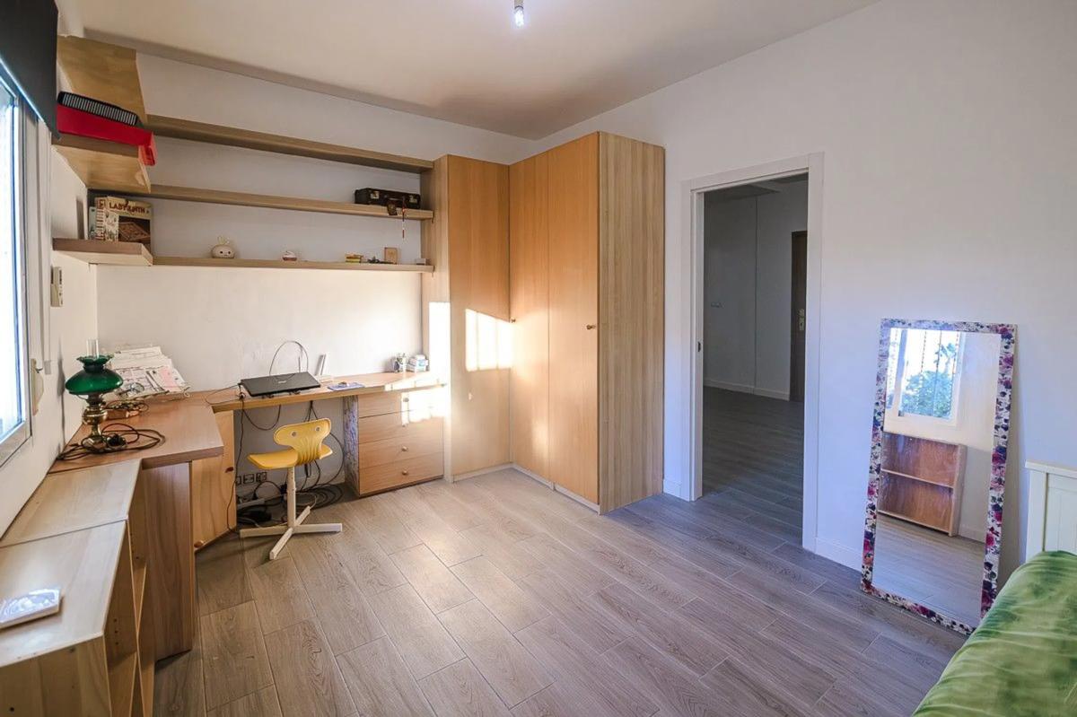 Sale of independent chalet in Benferri, Benferri
photo 3