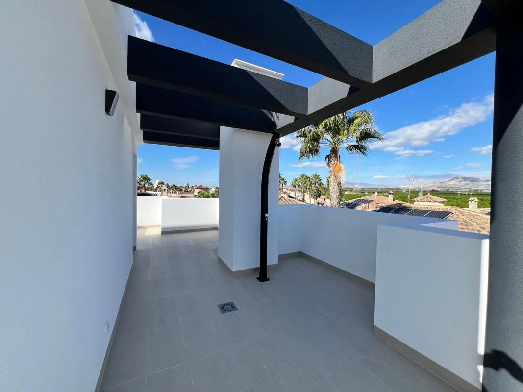 Properties for sale and rent in Spain photo 3