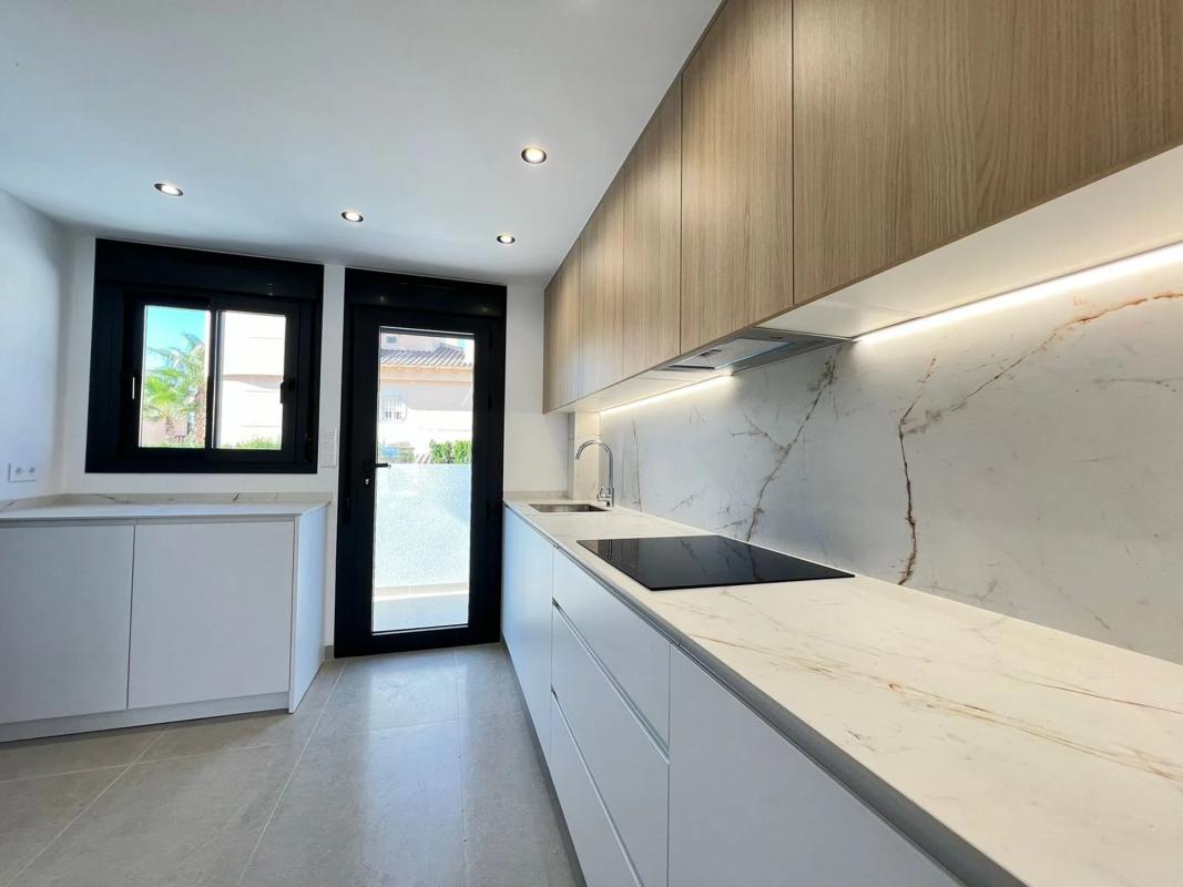 Properties for sale and rent in Spain photo 4
