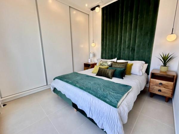 Chalet wolnostojący na sprzedaż w Avenida Federíco García Lorca, 59, Benijofar thumbnail 2
