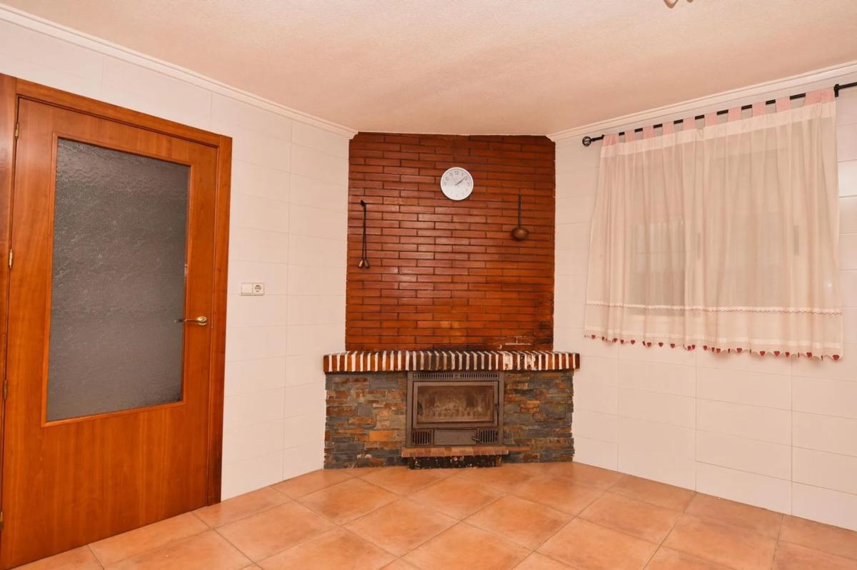 Obra nueva Casa de pueblo en calle Federico García Lorca, 81 en Benijofar (Revista) photo 3