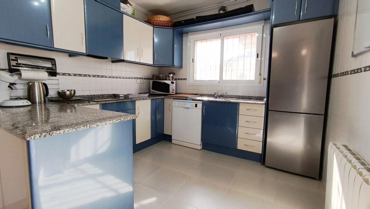 Продажа отдельного шале в Benijofar, Бенихофар photo 1