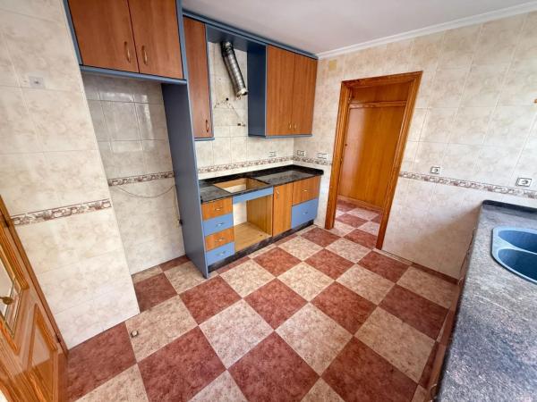 Piso en venta en Avenida de Sommieres, 2, Callosa de Segura
 photo 1