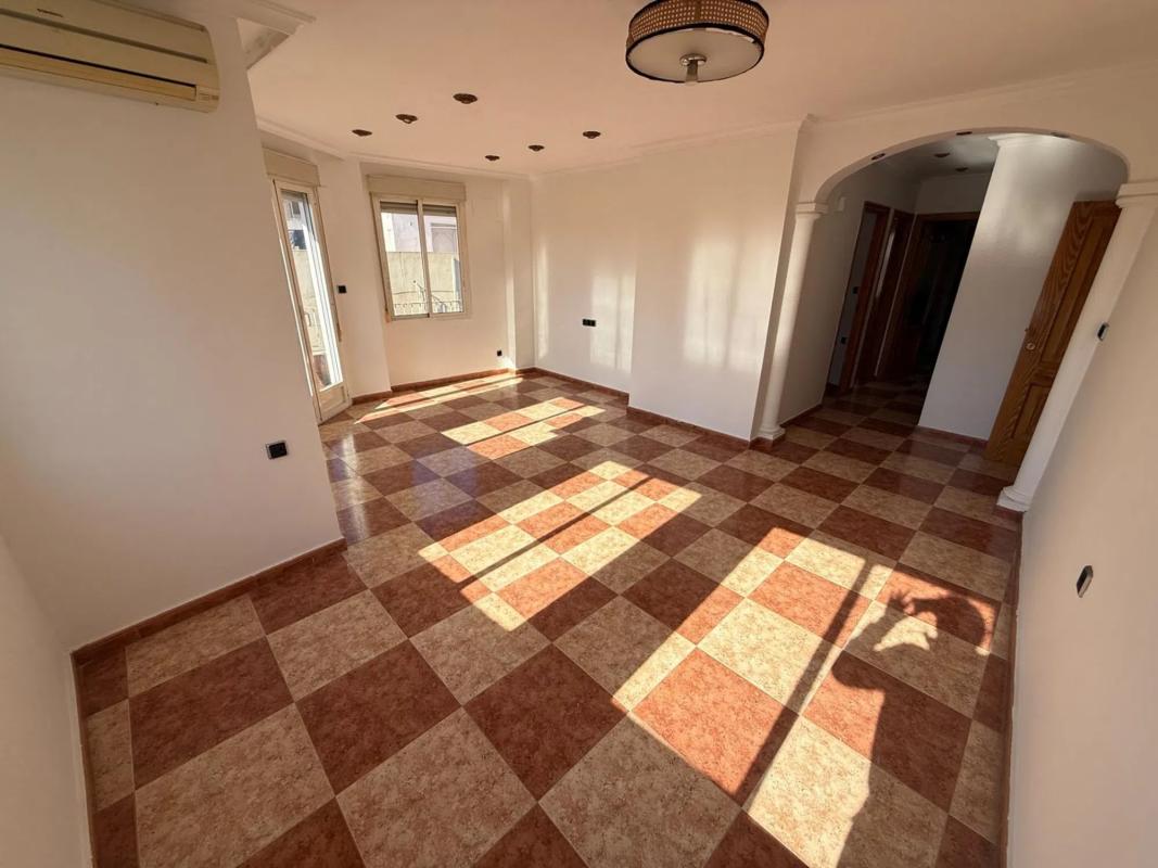 Продажа квартиры на Avenida de Sommieres, 2, Каллоcа-де-Сегура
 photo 2