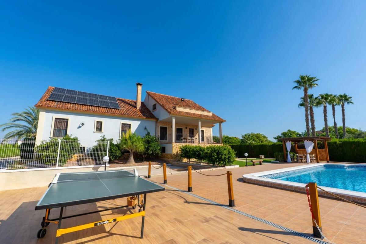 Sale of independent chalet in Calle Santa Bárbara, Catral
photo 1