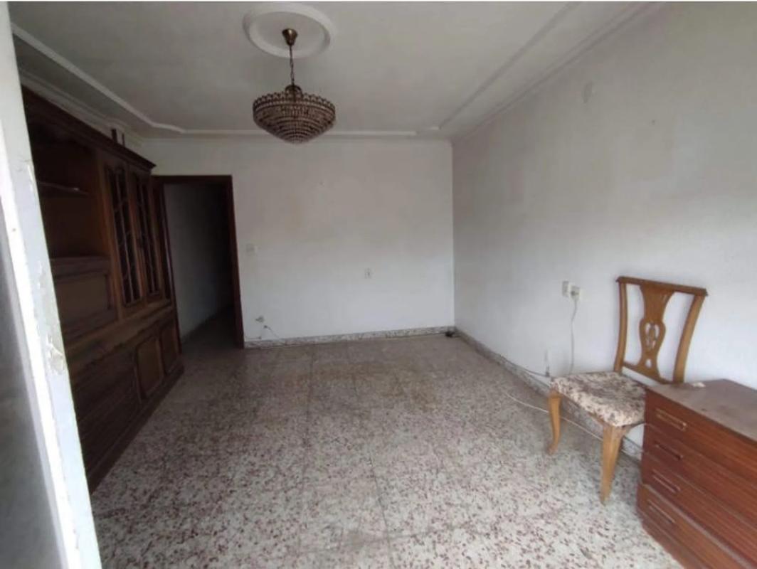 Продажа квартиры на Calle Virgen de Monserrate, Катрал
photo 1