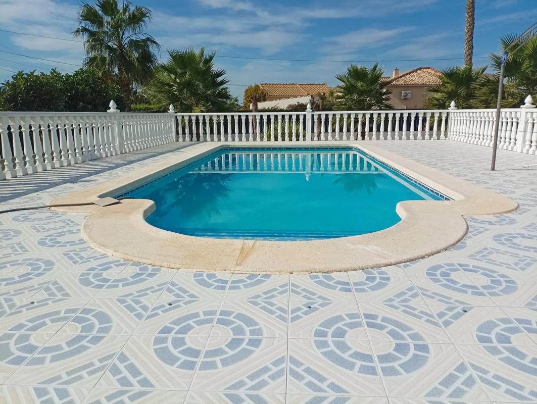 Sale of independent chalet in Catral, Catral
 photo 2