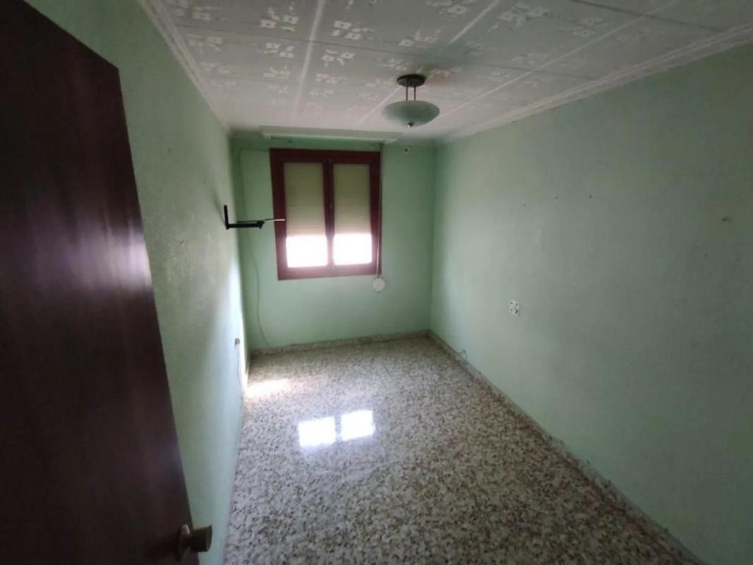 Продажа квартиры на Calle Virgen de Monserrate, Катрал
photo 2