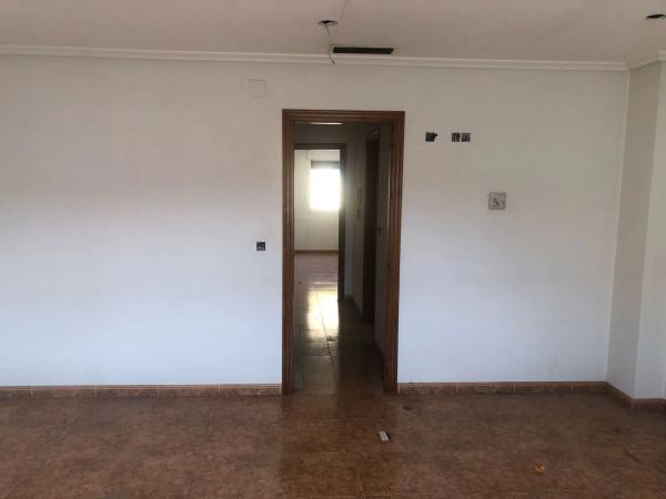 Chalet independiente en venta en Camino Gómez Mompean, Catral
thumbnail 2