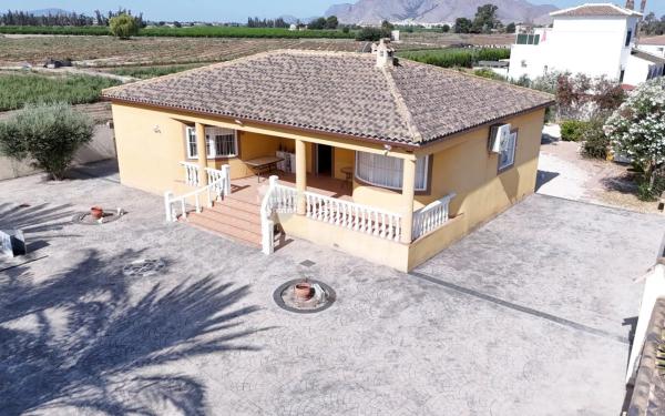 Chalet independiente en venta en Catral, Catral
photo 1