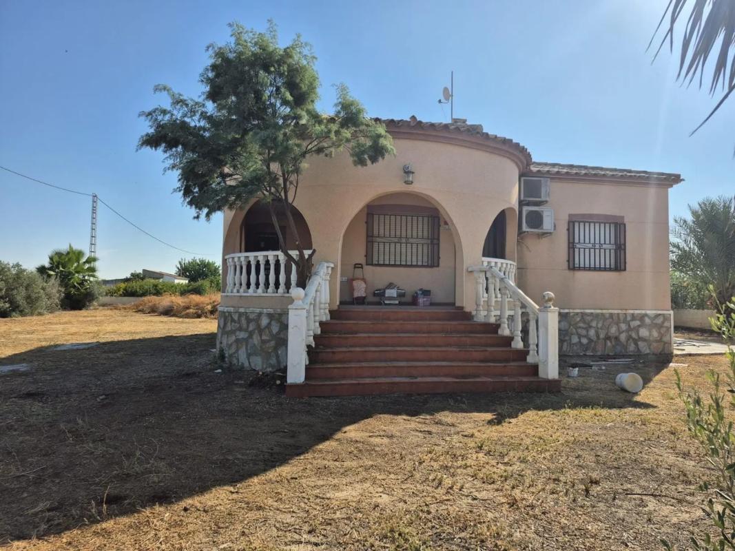 Venta de chalet independiente en Camino CHICHARRA LO, Catral
 photo 2