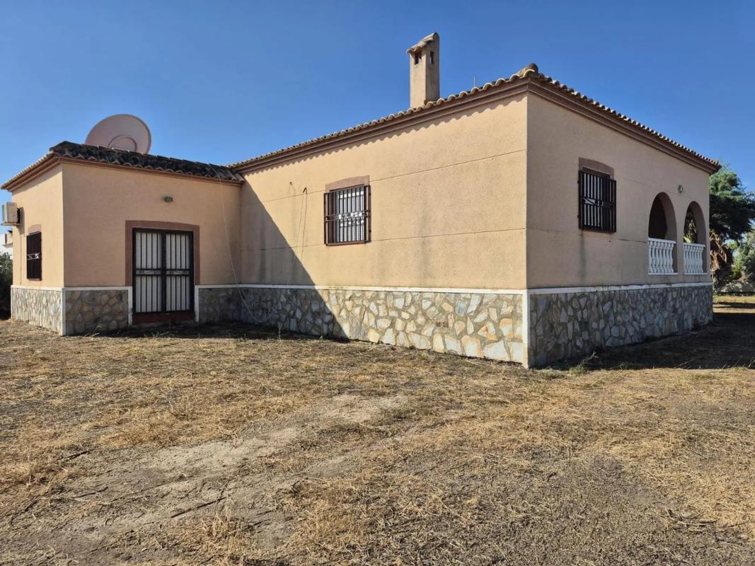 Venta de chalet independiente en Camino CHICHARRA LO, Catral
 photo 4