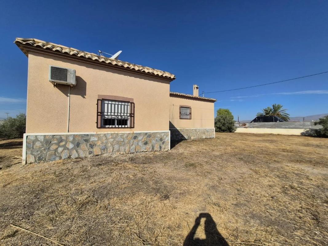 Venta de chalet independiente en Camino CHICHARRA LO, Catral
 photo 5