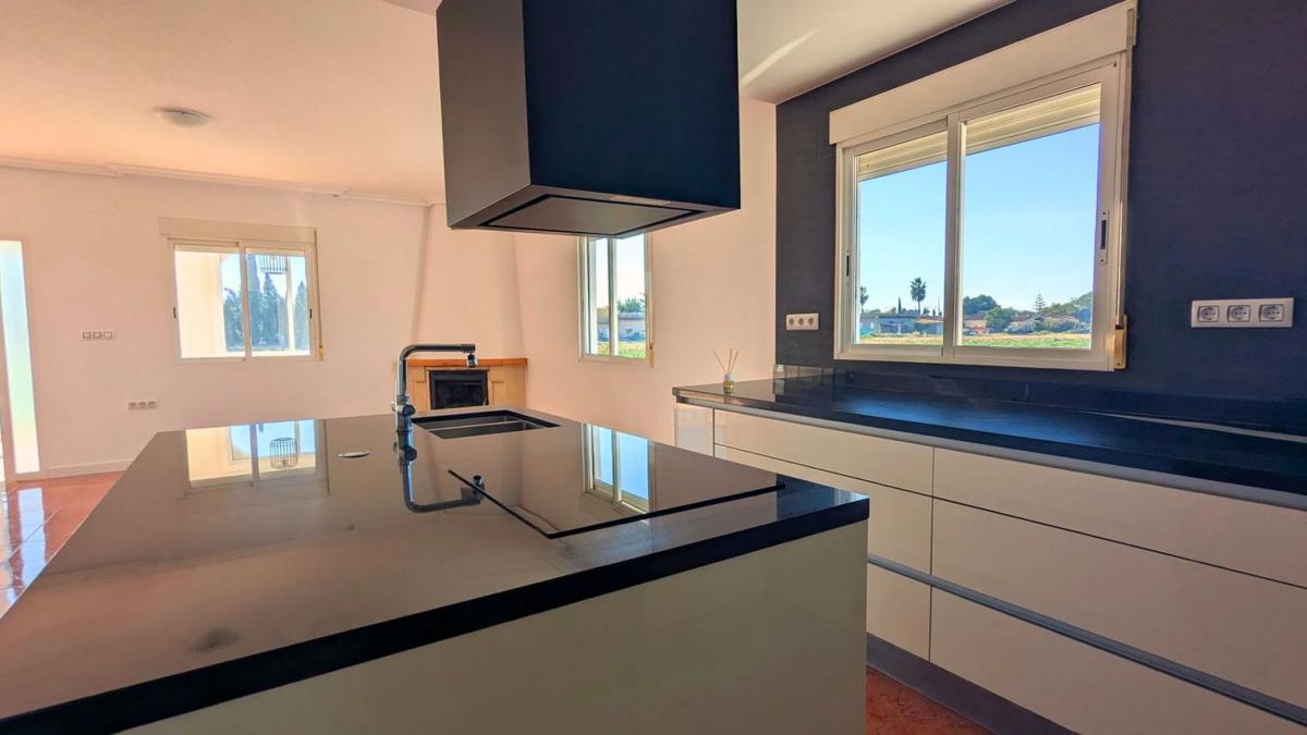 Venta de chalet independiente en Lugar Escorredor, Dolores
photo 5