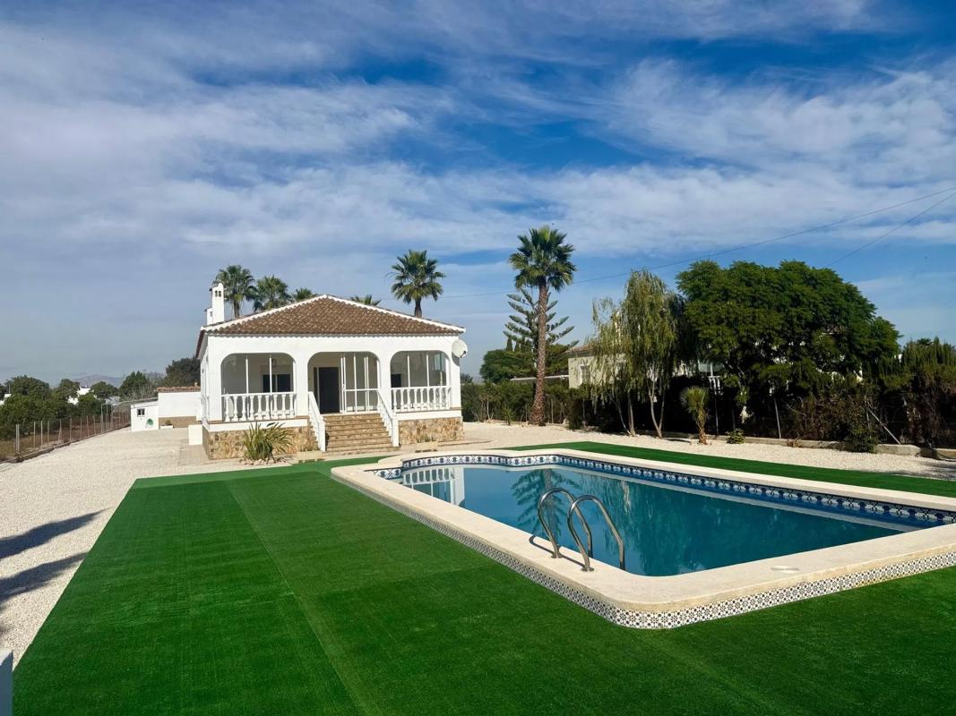 Venta de chalet independiente en Lugar Escorredor, 16 B, Dolores
photo 1