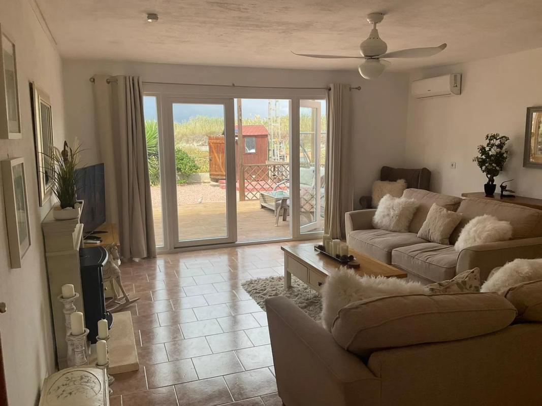 Sale of independent chalet in Vereda Sobreviñas, Dolores
photo 5