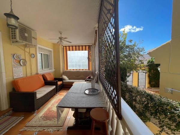 Chalet independiente en venta en Zona Pueblo, Guardamar del Segura
photo 1