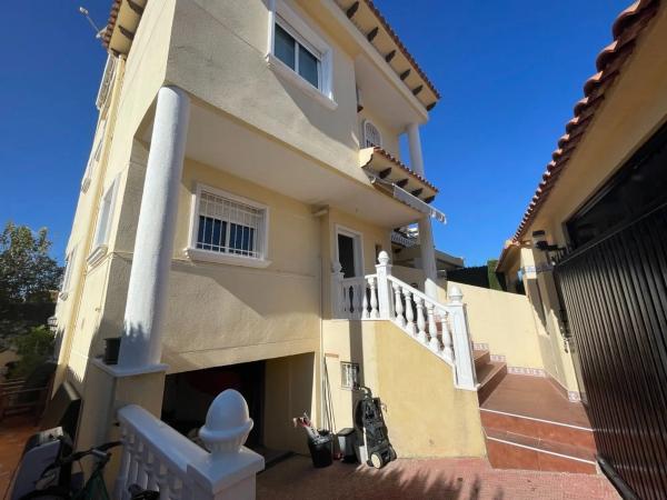 Chalet independiente en venta en Zona Pueblo, Guardamar del Segura
 photo 4