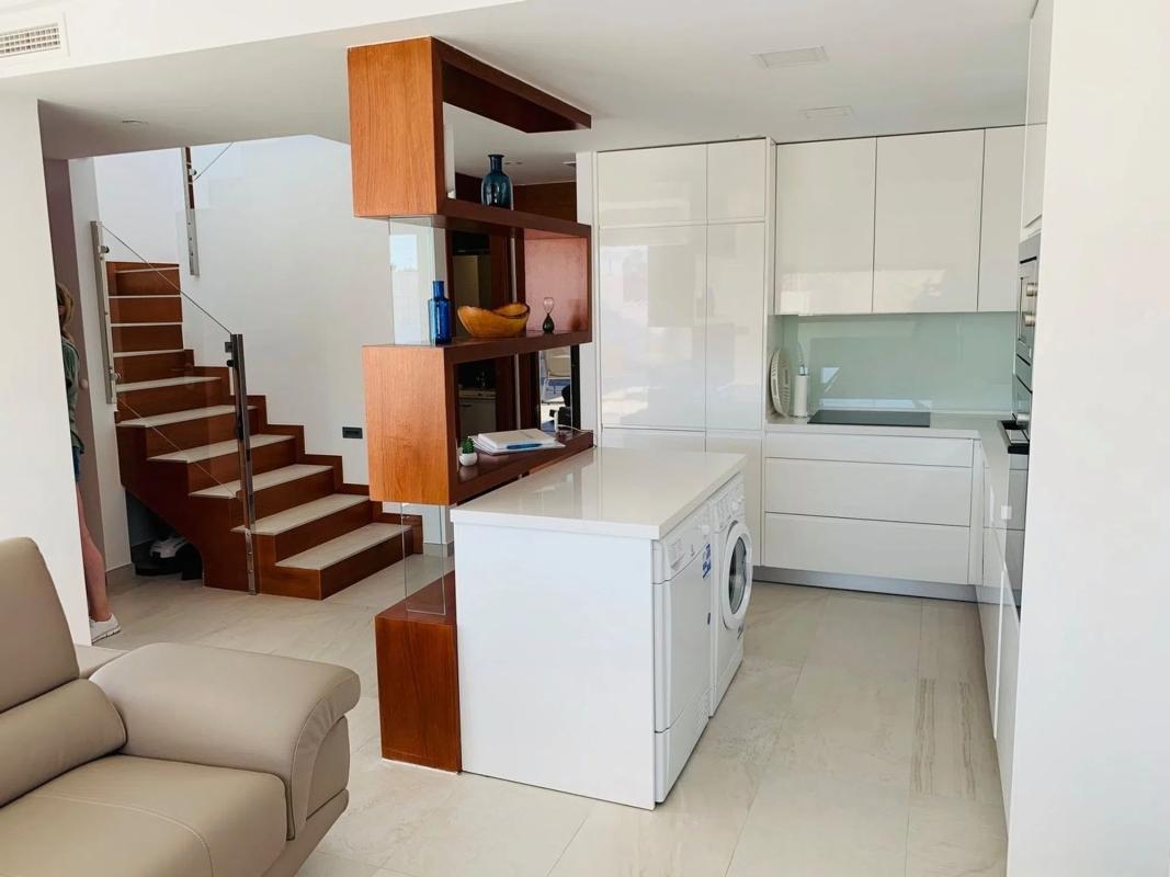 Продажа отдельного шале в  Calle la Malva Rosa, Гуардамар-дель-Сегура photo 5
