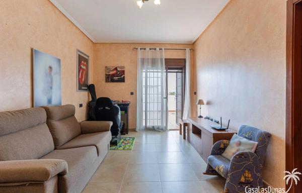 Independent chalet for sale in Calle, Los Montesinos
thumbnail 1