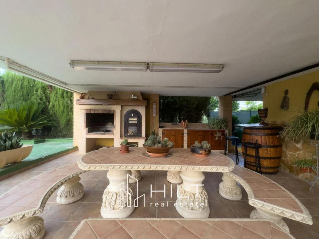 Sale of independent chalet in Desamparados-Hurchillo-Torremendo, Orihuela
 photo 5