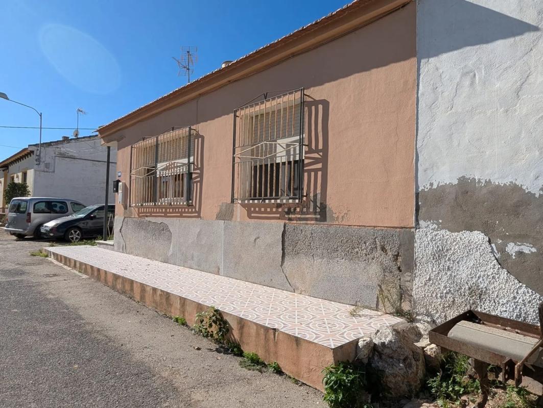 Propiedades en venta y alquiler en España photo 1