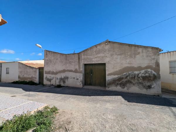 Chalet pareado en calle Juan Carlos I thumbnail 1