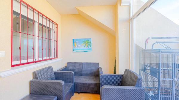 Chalet independiente en venta en Calle Princesa, 5, Orihuela
thumbnail 1