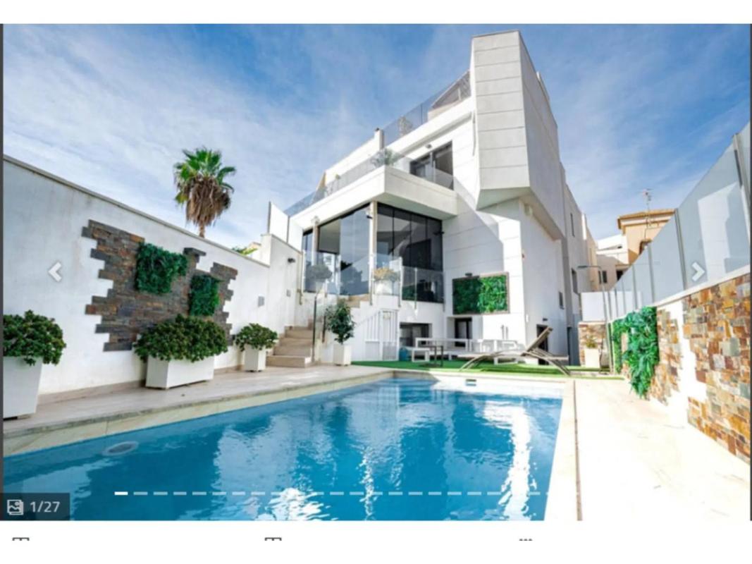 Sale of independent chalet in Orihuela Ciudad, Orihuela
photo 1
