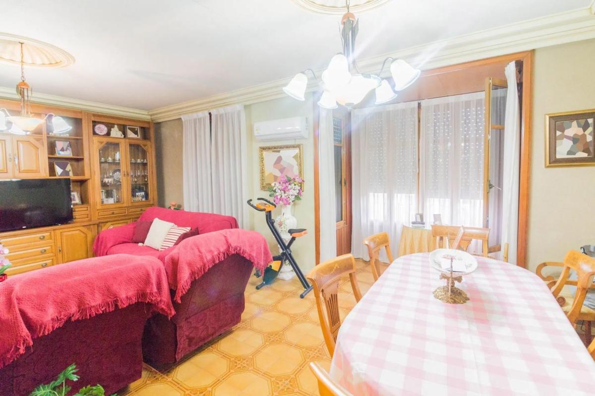 Продажа квартиры на Calle Marqués de Arneva, Ориуэла
photo 3