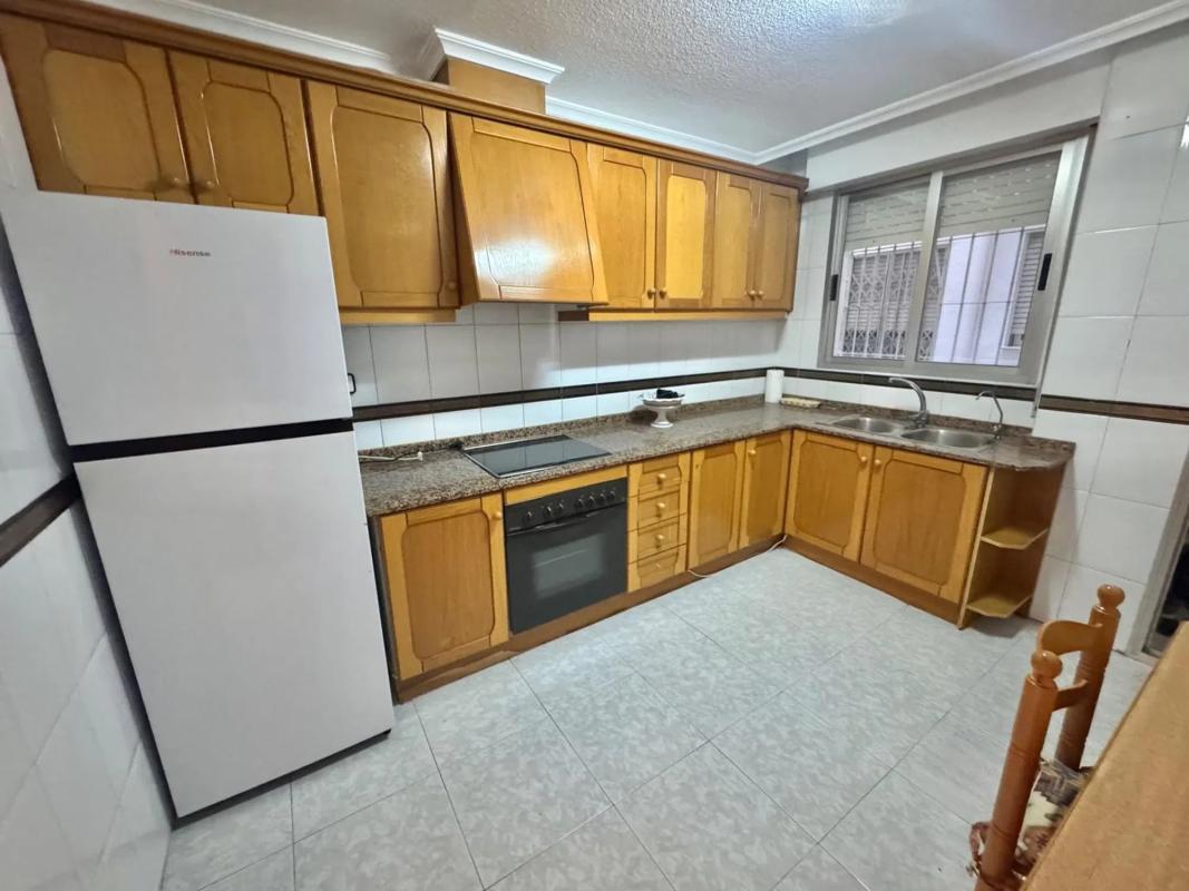 Продажа квартиры на Calle Obispo Rocamora, 10, Ориуэла
 photo 3