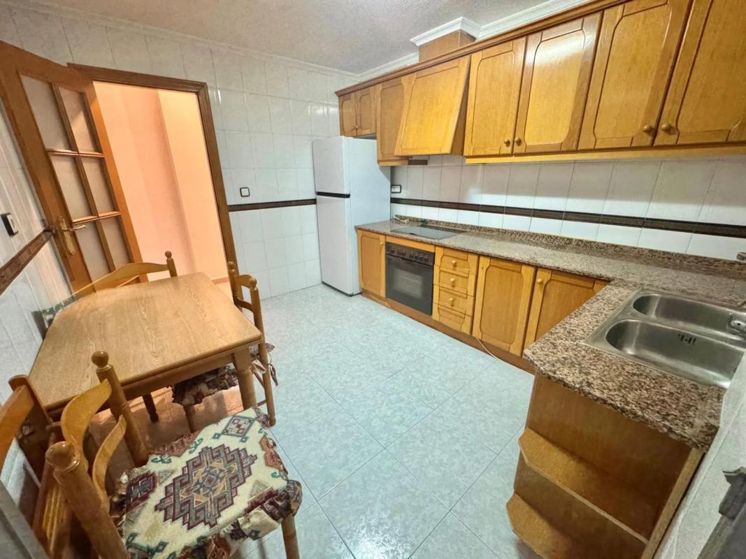 Продажа квартиры на Calle Obispo Rocamora, 10, Ориуэла
 photo 5