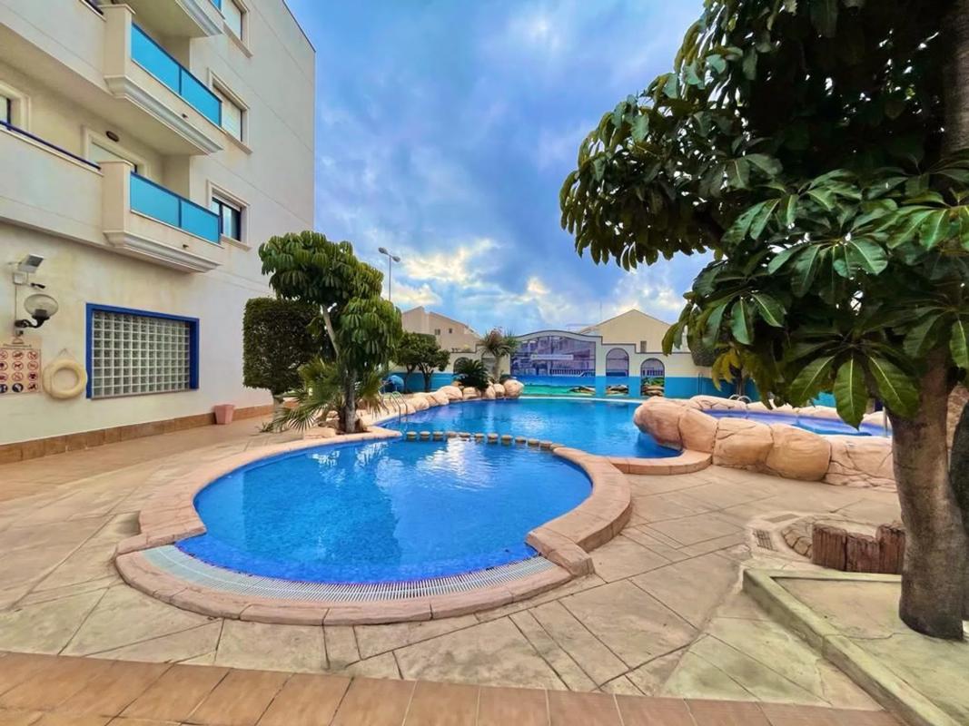 Sprzedaż mieszkania w Calle del Mar, Orihuela
photo 3