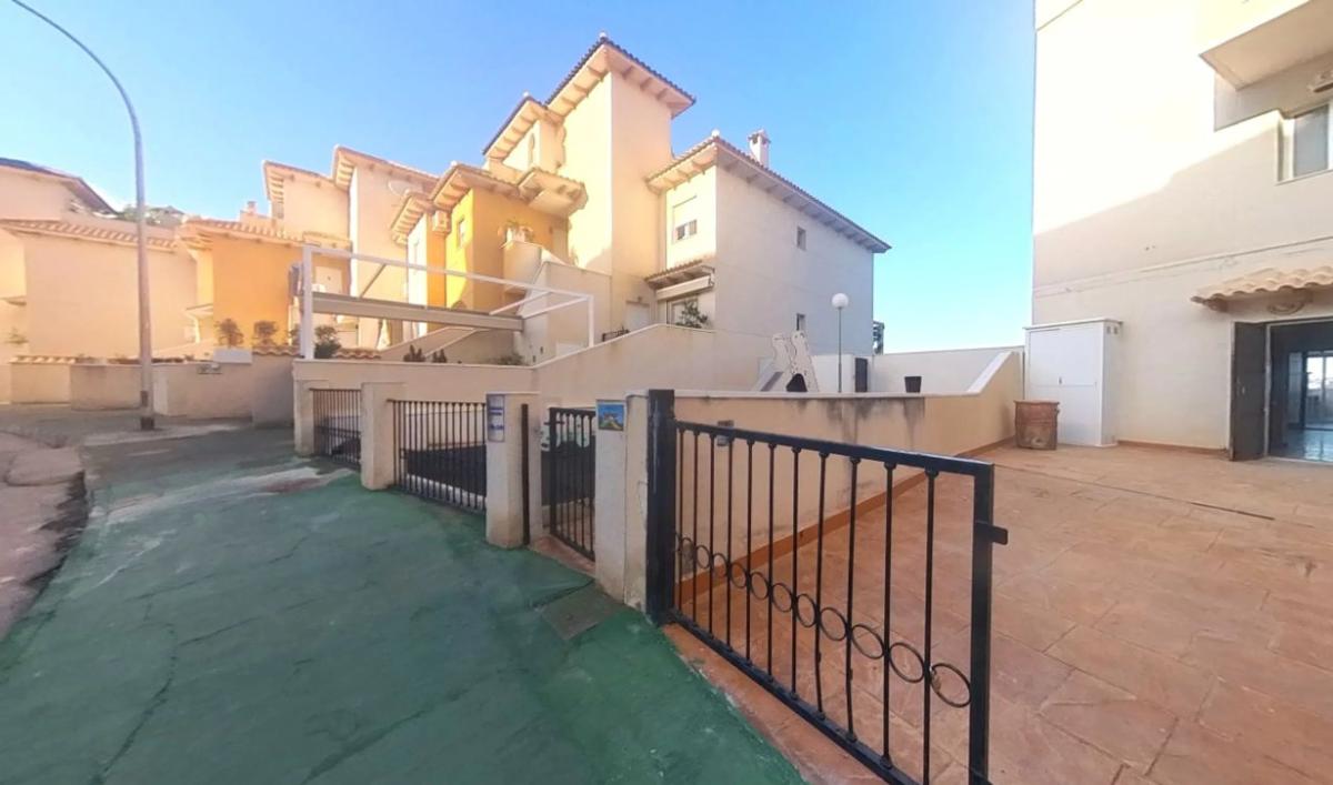 Venta de duplex en Calle Samaniego, 20, Orihuela photo 3